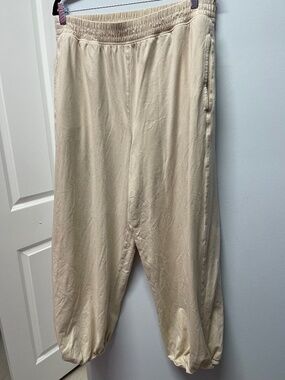 NWOT FP Movement Jogger Pants from Crossover Set. XL Tan/Cream